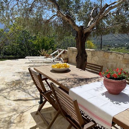 Petra & Elia Villa Megala Chorafia Luaran gambar